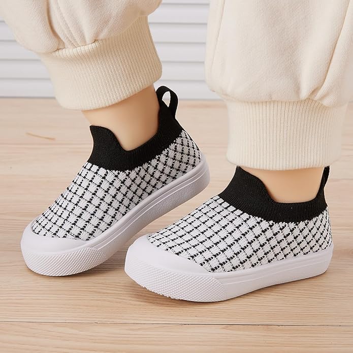BMCiTYBM Baby Sneakers Girls Boys Lightweight Breathable Mesh First Walkers Shoes 6-24 Months
