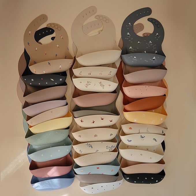 mushie Silicone Placemat for Kids | BPA-Free Non-Slip Design (Bows)