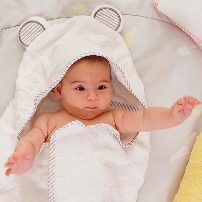 San Francisco Baby Towel Set for Newborn - Premium Hooded Baby Towels with Washcloth, Baby Bath Towels for Boys and Girls, Luxury White