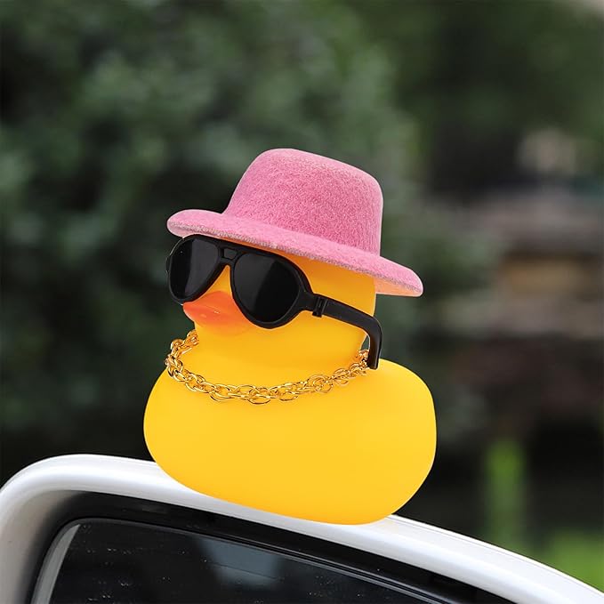 wonuu Car Rubber Duck, Yellow Duck Decoration Dashboard with Sun Hat Swim Ring Necklace Sunglasses for Car Dashboard Decorations, Pink Top Hat-Pink