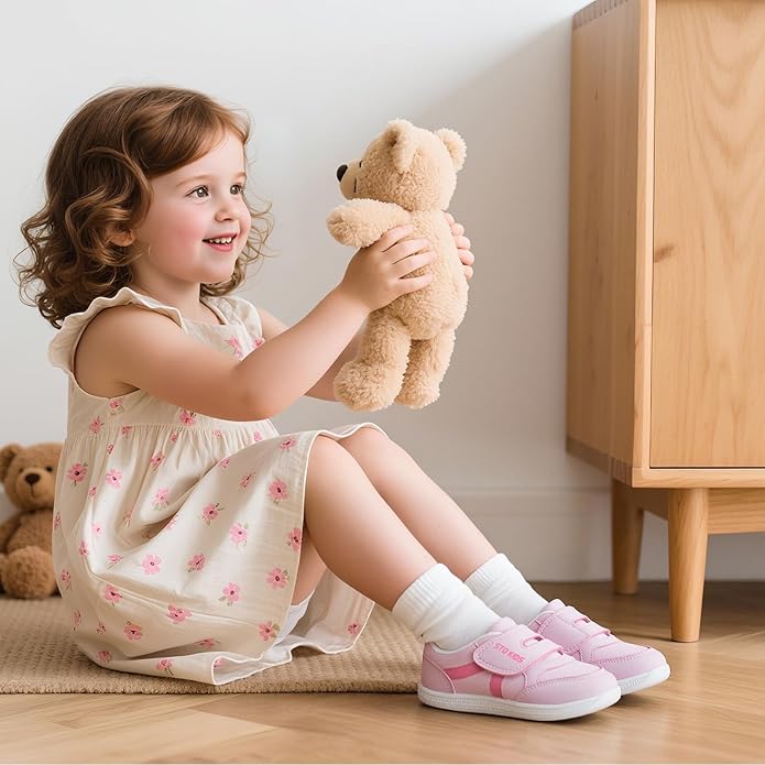 Toddler Wide Toe Box Barefoot Shoes Boys Girls Sneakers Kids Tennis Shoes Preschool Non Slip Lightweight Comfortable First Walking Shoes Running Outdoor Activities