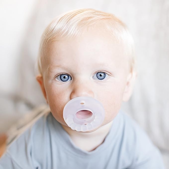 Ryan & Rose Cutie PAT Pacifier Teether (Flat, Clear)