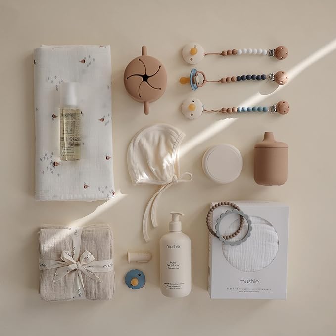 mushie 100% Silicone Baby Pacifier Clip BPA Free | Eva (Iron)