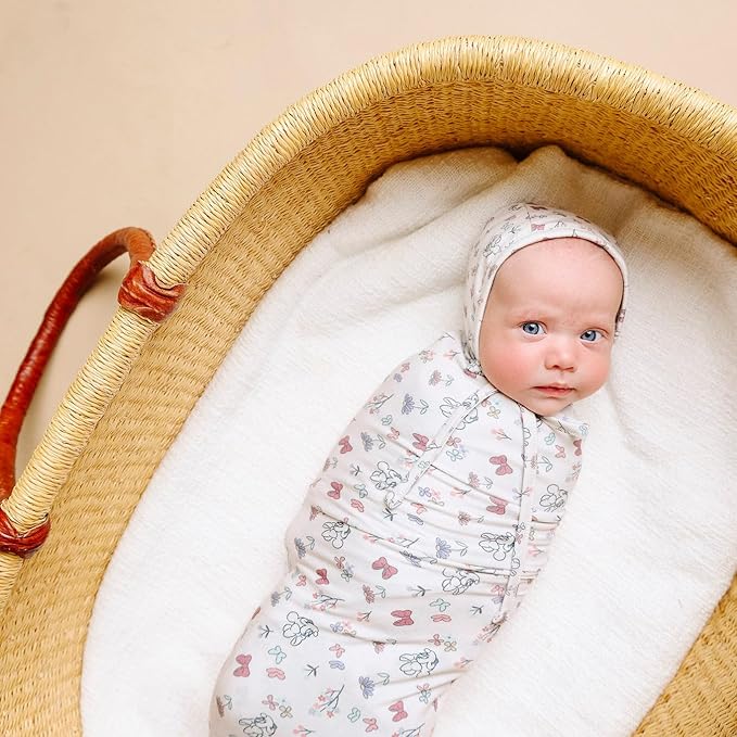 Copper Pearl Large Premium Knit Baby Swaddle Receiving Blanket Minnie Mouse's Bowquet