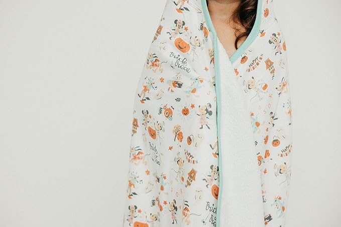 Copper Pearl Premium Big Kid Hooded Towel 'Mickey Mouse's Boo Bash' - One Size