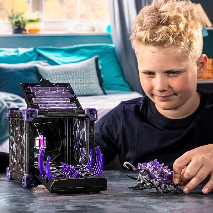 Schleich Eldrador Creatures - 34 PC Shadow Battle Cave with Bug Toy Playset - Insect Figurine for Boys and Girls with Expandable Fortress - Interactive, Imaginative Play for Kids Ages 7+ | 42675