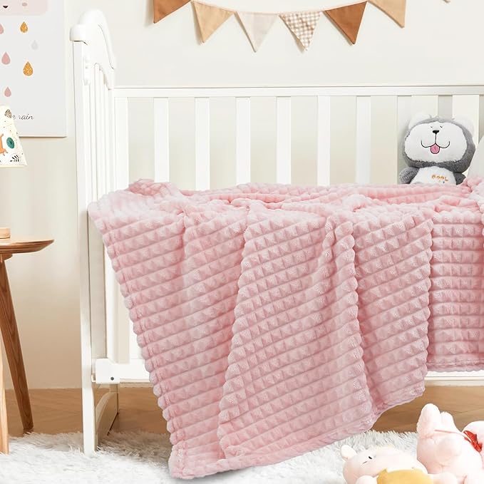 HOMRITAR Baby Blanket for Girls Super Soft Fuzzy Cozy Warm Toddler Blanket with 3D Jacquard Square Grid Design, Lightweight Flannel Bed Blankets for All Seasons Pink 30 x 40 Inch