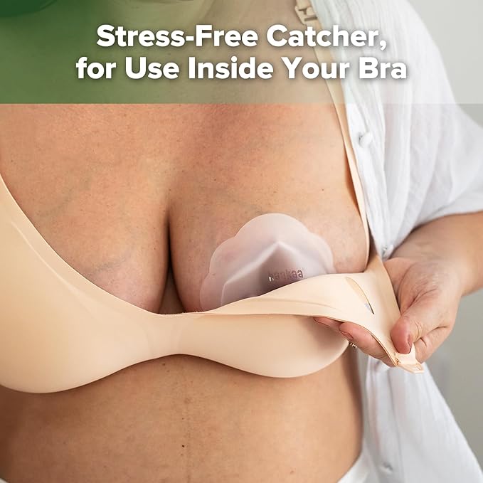 haakaa Petal Soft Silicone Milk Collector丨Discreet Leak-Protection Breast Milk Saver, Reusable Breast Shells Milk Collection Cup for Breastfeeding with Cleaning Brush- 1PC