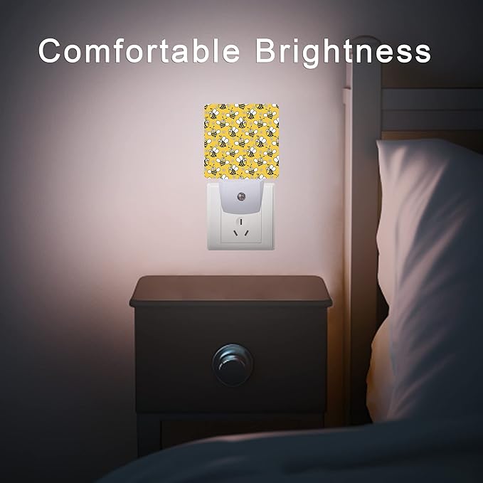 Bee Night Light,Cute Cartoon Bees Plug-in Night Lights with Dusk-to-Dawn Sensor for Bedroom, Bathroom and Living Room Sleep Friendly lamp for Women/Girls/Boys Gift,0.5W