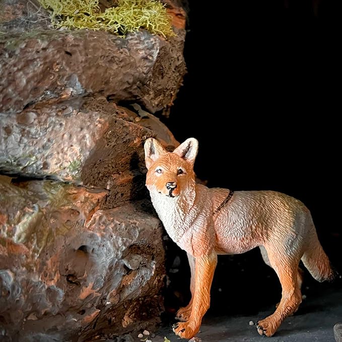 Safari Ltd. Coyote Figurine - Lifelike 3.75" Model Figure - Educational Toy for Boys, Girls, and Kids Ages 1+