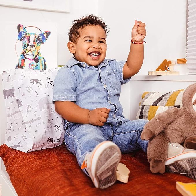 WeeSprout Toddler Polyester Organic Cotton Shell and Pillowcases, Small Kids Pillow, Soft and Supportive Polyfiber Filling, Machine Washable, 18 x 13 x 3 (Safari Print + Safari Print, 3 Piece Set)