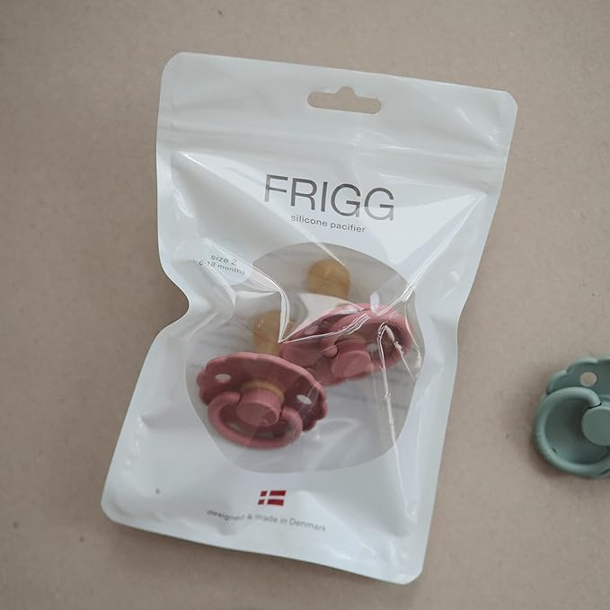 FRIGG Daisy Natural Rubber Baby Pacifier | Made in Denmark | BPA-Free (Powder Blush/Cream, 0-6 Months) 2-Pack