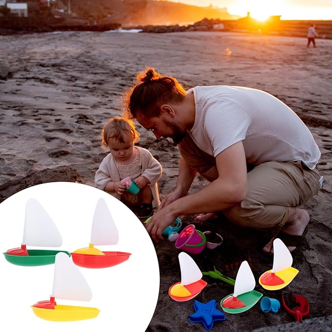 UPKOCH 3pcs Mini Plastic Sailing Boat for Kids - Bath Toys for Toddlers and Children,Bathtub Floating Pool Boats, Beach Toys ( Small, Medium & Large Sizes)