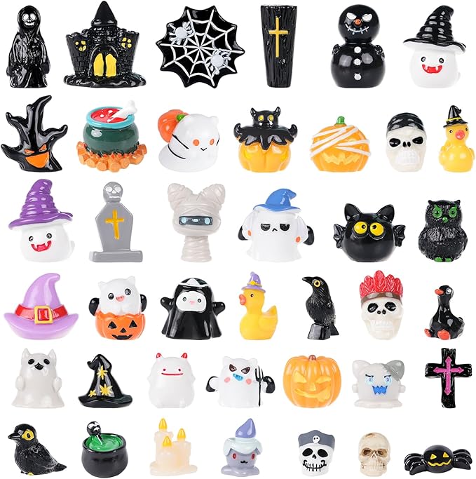 40pcs Halloween Mini Resin Figures 40 Styles Tiny Resin Animals to Hide Little Small Figures Miniature Figurines Bulk for Halloween Party Favors Bag Fillers DIY Craft Garden Dollhouse Decor