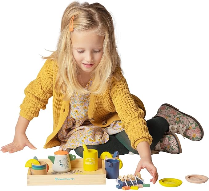 Manhattan Toy Flora & Fauna Toddler & Kids Pretend Play 23-Piece Wooden Tea Set