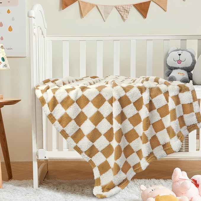 HOMRITAR Super Soft Baby Blankets for Boys Girls Warm Cozy Reversible Checkerboard Toddlers Blanket, Fluffy Fuzzy Plush Lightweight Bed Blanket with Chessboard Grid Design 350GSM Khaki 30 x 40 Inch