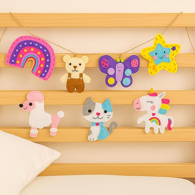 FYXGZZH Kids Beginner Sewing Kit – DIY Stuffed Craft Set with Pre-Cut Felt, Plastic Needle & Embroidery Thread, Educational Arts & Crafts for Boys & Girls Ages 6-12, Bear