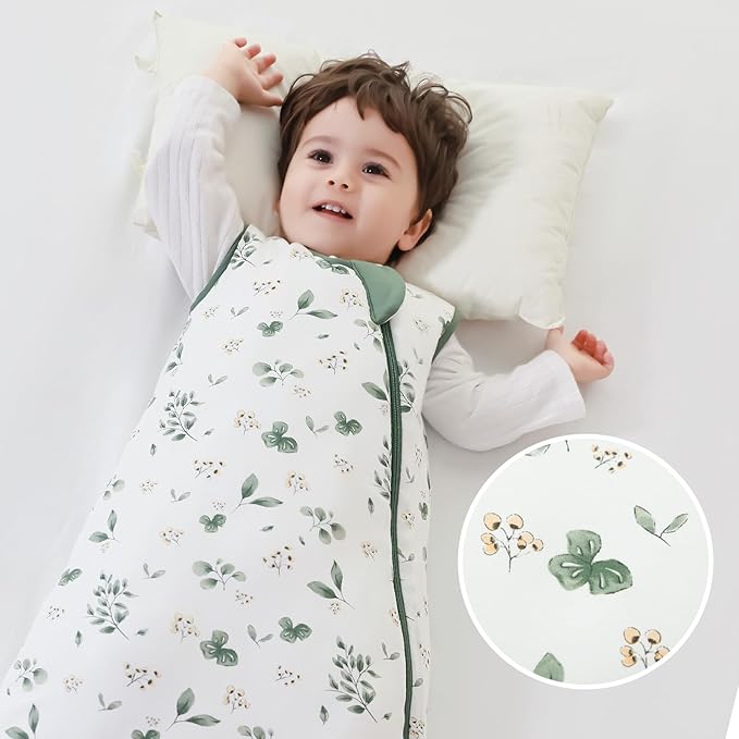 Mosebears Unisex Rayon Made from Bamboo Sleep Sack with 2-Way Zipper,2.5 Tog Baby Winter Sleep Sack(Plant,0-6 Months)