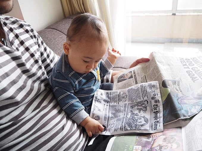 People Brain Builders: Baby Newspaper - Crinkly Baby Toy
