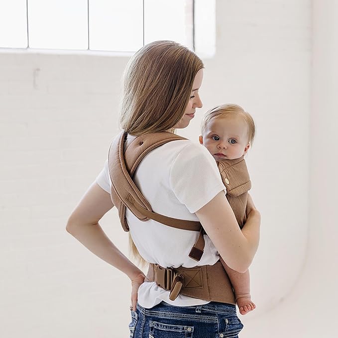 Ava & Oliver Essential Baby Carrier – Ergonomic, Hip-Healthy Soft Structured Carrier for Infants & Toddlers (7–35lbs) - Front and Back Carry, Breathable Fabric, Stylish & Lightweight (Coffee)