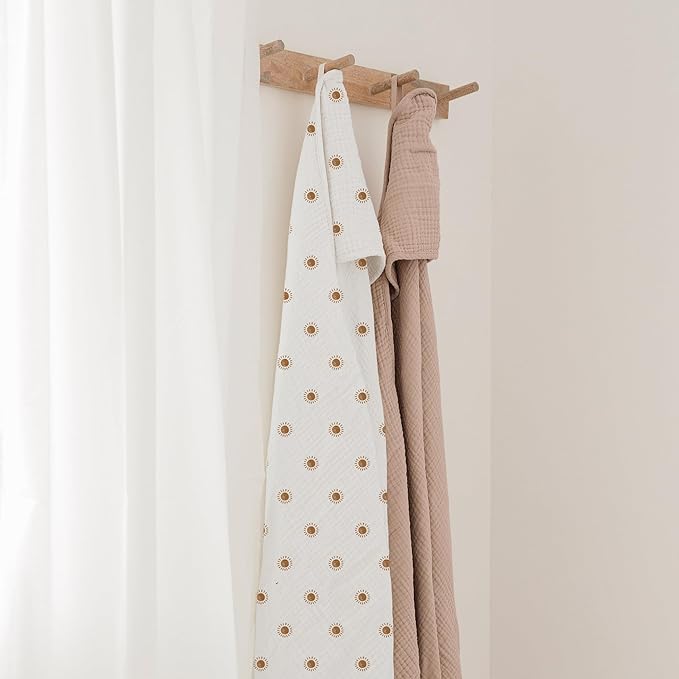 Konssy 2-Pack Muslin Hooded Baby Towels, 100% Cotton, Ultra-Soft & Absorbent Baby Bath Towels with Hood for Newborn & Infant (Camel, Sun,32" x 32")