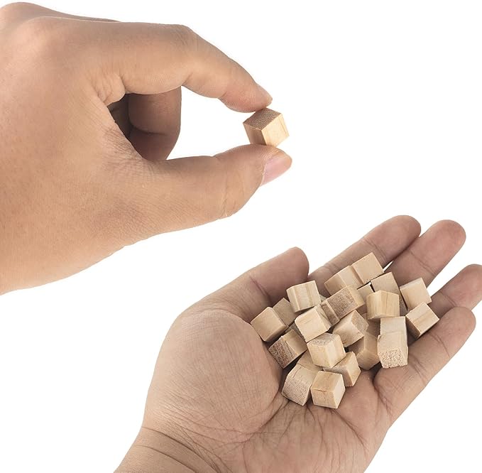 Unfinished Wood Cube Blocks for Crafts, 1cm Wooden Cube, Pack of 500 Small Nature Wood Square Blocks, Wooden Cubes for DIY Arts and Crafts Making