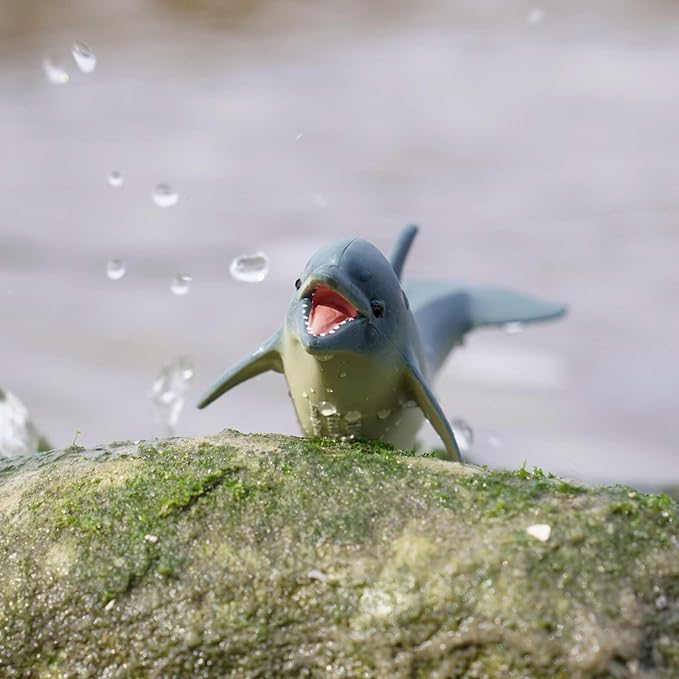 Safari Ltd. Bottlenose Dolphin Figurine - Detailed 5" Plastic Model Figure - Fun Educational Play Toy for Boys, Girls & Kids Ages 3+