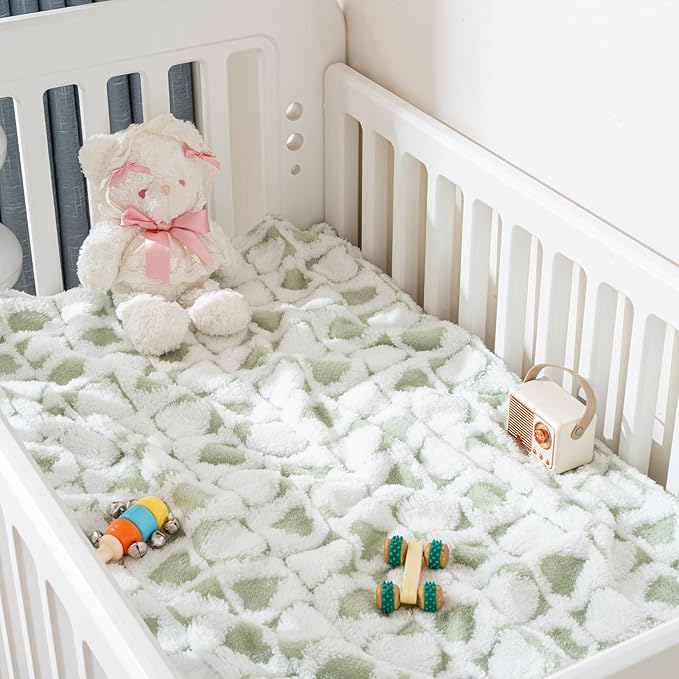 Fleece Baby Blanket for Boys 3D Checker Design, Warm Cozy and Fluffy Infant Newborn Toddler Small Receiving Blankets for Crib Stroller, 30x40 Inches,Green