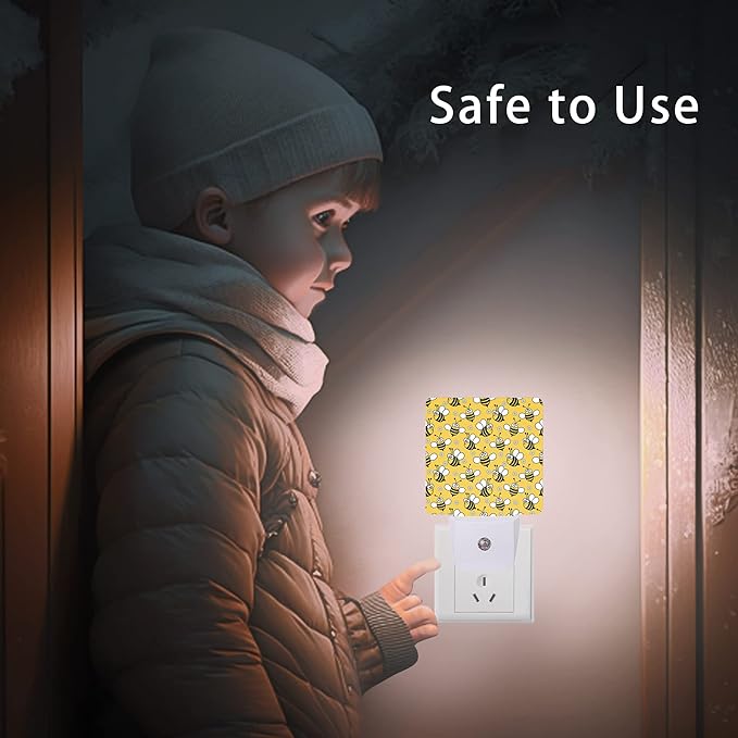 Bee Night Light,Cute Cartoon Bees Plug-in Night Lights with Dusk-to-Dawn Sensor for Bedroom, Bathroom and Living Room Sleep Friendly lamp for Women/Girls/Boys Gift,0.5W