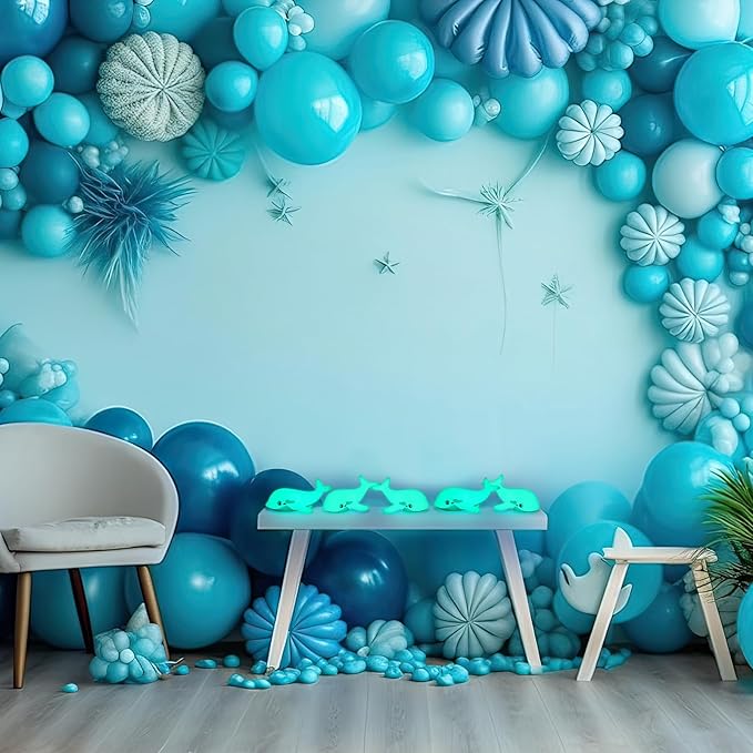 HyDren 48 Pcs Glow in The Dark Rubber Whale Bulk Squeaky Rubber Whale Luminous Mini Sea Animal Toys Bathtub Favors for Classroom Operation Christmas Basket Stuffers Child Gift Bulk(Blue)