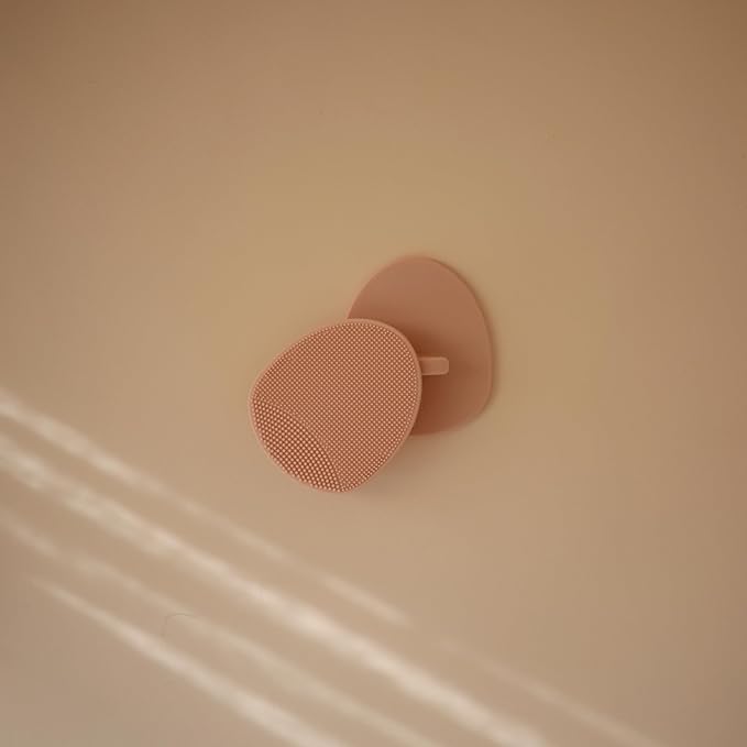 mushie Baby Bath Cradle Cap Brush | Soft Silicone Bristles for Dry Skin, Eczema, & Cradle Cap Treatment | 2-Pack (Blush/Shifting Sand)