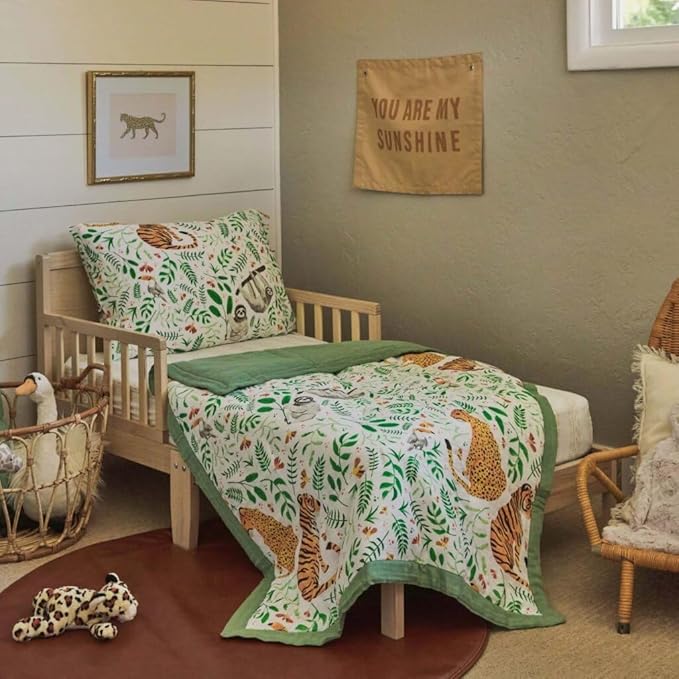 Little Unicorn Lofty Comforter Blanket | Super Soft & Breathable Muslin Fabric| Great for Play & Bedtime Blanket (Mighty Jungle)