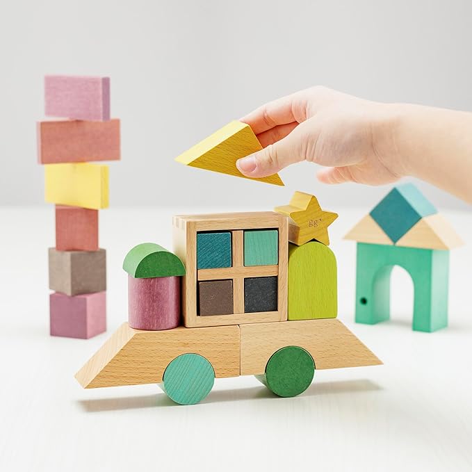 kiko+ gg Tsumiki House-Shaped Wooden Building Block Set