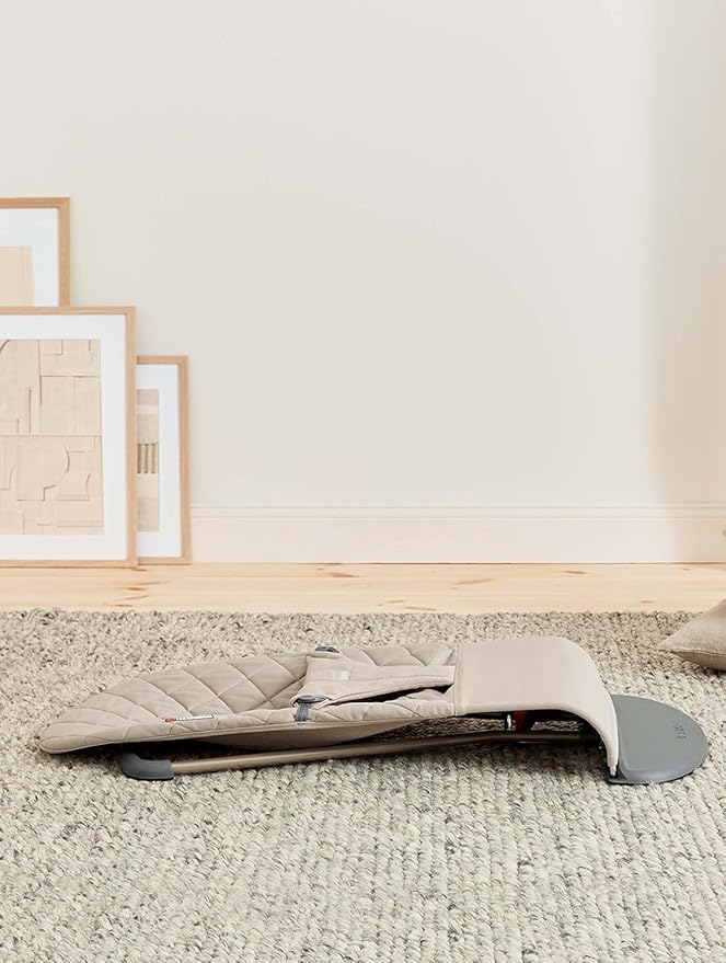 BabyBjörn Bouncer Bliss, Sand Gray, Woven, Classic Quilt | 2-in-1 Adjustable Baby Bouncer Seat and Toddler Chair, Newborn to Toddler (8-29 lbs), 4 Positions, Lightweight & Portable