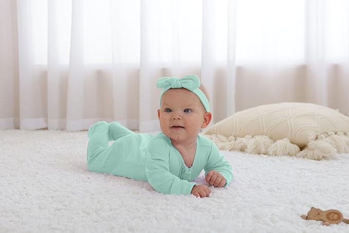 GUISBY Long Sleeve Baby Footed Pajamas with Mittens Cotton Sleepers with Zipper 3-Pack