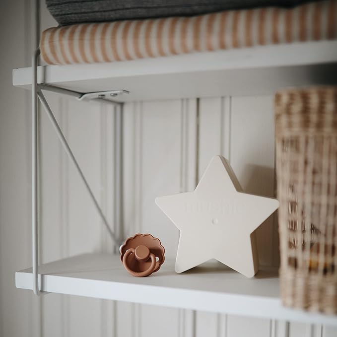 FRIGG Daisy Natural Rubber Baby Pacifier | Made in Denmark | BPA-Free (Rose Gold/Honey Gold, 0-6 Months) 2-Pack