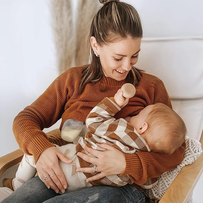 haakaa Manual Breast Pump for Breastfeeding 4oz/100ml and Ladybug Milk Collector 2.5oz/75ml Combo, Food-Grade Silicone