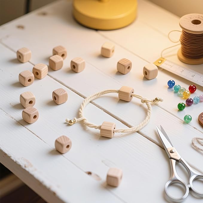 SINJEUN 500 Pcs 1/2 Inch Wood Cubes with Holes, Unfinished Solid Wooden Blocks Wooden Square Beads Small Wood Blocks for Crafts, DIY Projects