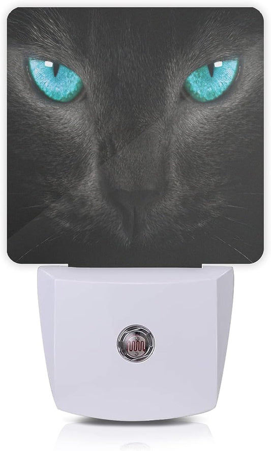 Cat Night Light,Black Cat Eye Plug-in Night Lights with Dusk-to-Dawn Sensor for Girlfriend/Boyfriend Gift Sleep Friendly lamp for Bedroom, Bathroom and Living Room,0.5W