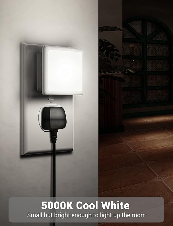LED Night Light, JandCase Night Light Plug into Wall with Light Sensors[4 Pack], 5000K Daylight, Small Nightlight for Kids Bathroom,Hallway,Dinning Room,Kitchen