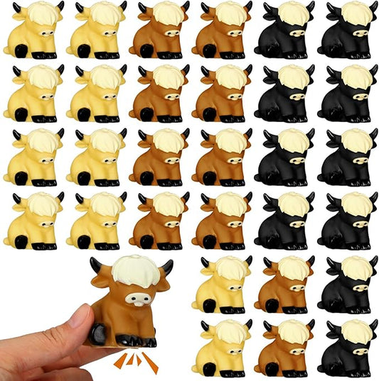 30 Pack Highland Cow Rubber Duck, Squeak and Floating Water Squirting Bath Toys Highland Cow Party Favors for Shower Birthday Gifts Party Gifts