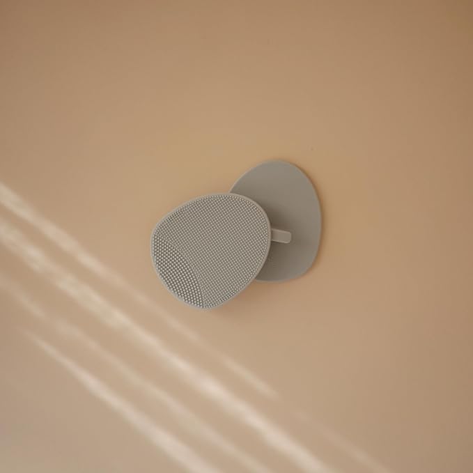 mushie Baby Bath Cradle Cap Brush | Soft Silicone Bristles for Dry Skin, Eczema, & Cradle Cap Treatment | 2-Pack (Tradewinds/Periwinkle)