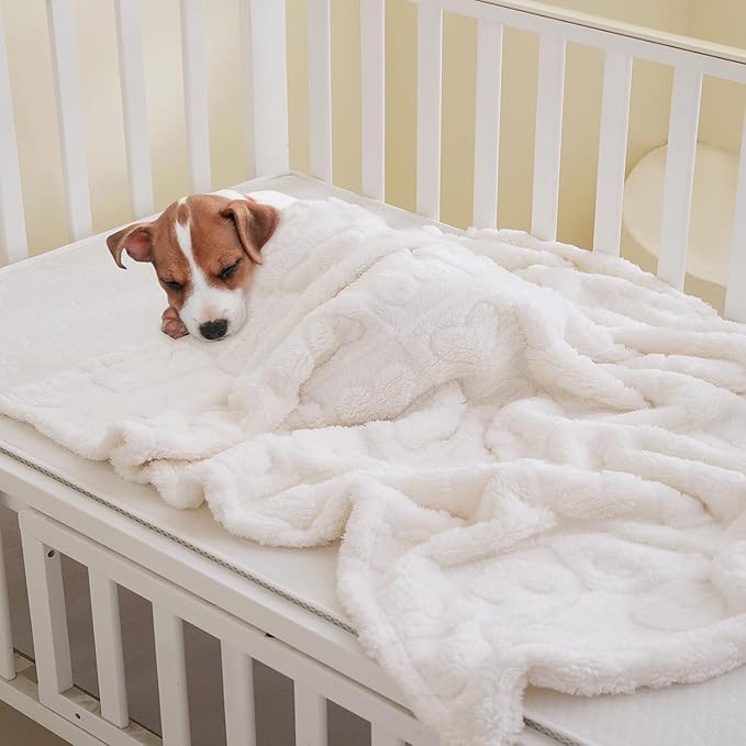 Soft Cozy Fleece Baby Blanket Heart Checkered Pattern Fluffy Plush Receiving Blanket for Newborn Infant Toddler, Warm Crib Stroller Blanket for Boys Girls 30"x40",Light Beige