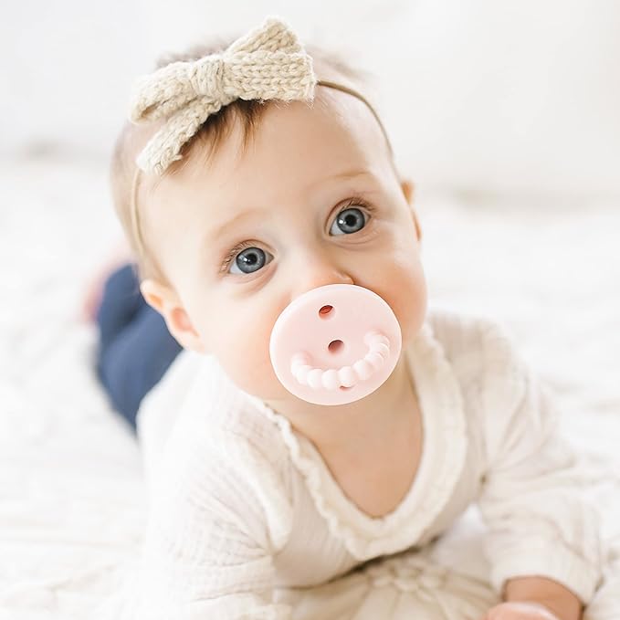 Ryan & Rose Cutie PAT Pacifier Teether (Bulb, Pink)