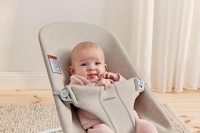 BabyBjörn Bouncer Bliss, Light Beige, 3D Jersey | 2-in-1 Adjustable Baby Bouncer Seat and Toddler Chair, Newborn to Toddler (8-29 lbs), 4 positions, Lightweight & Portable