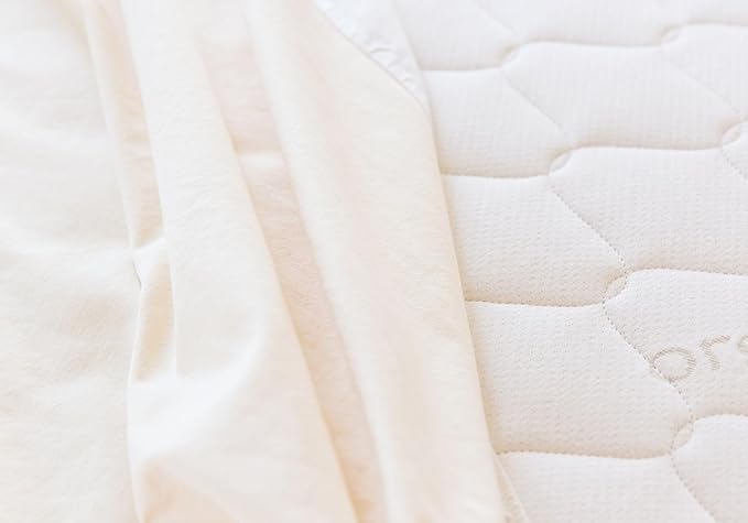 Naturepedic Organic Waterproof Mattress Protector Pad - Washable & Reusable Fitted Stretch Knit Mattress Cover - Highly Absorbent Bed Incontinence Pads - Breathable Fitted Cover for Twin 9"-16"