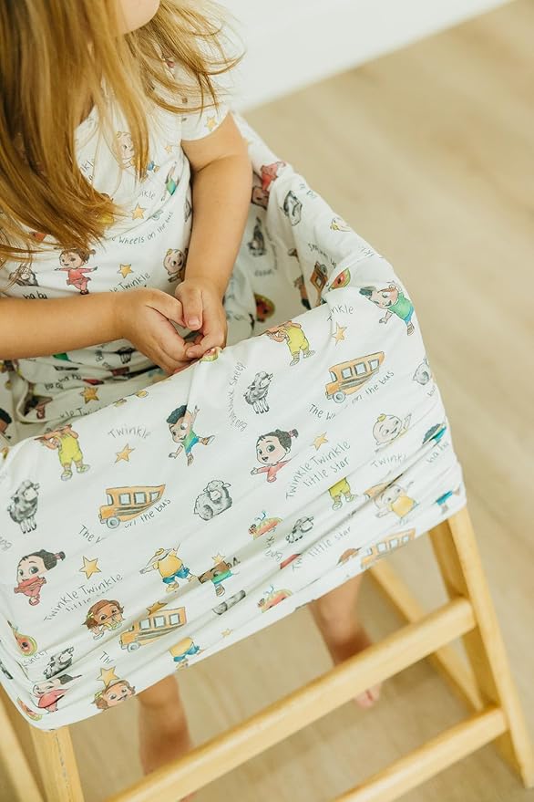 Copper Pearl Baby Car Seat Cover Canopy and Nursing Cover Multi-Use Stretchy 5 in 1 Gift 'CoComelon Friends' - One Size