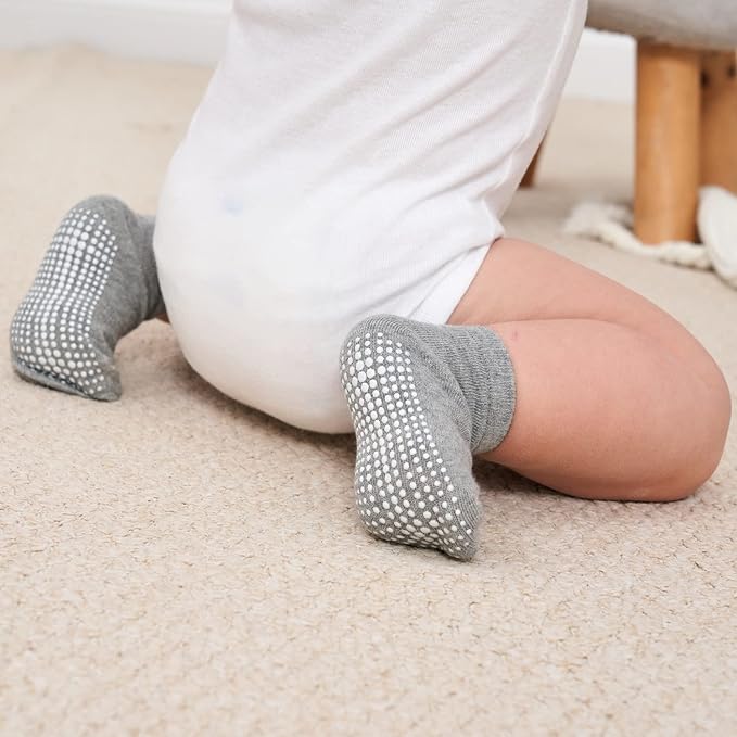 ZAPLES Baby Non Slip Grip Ankle Socks with Anti Skid Grippers Boys Girls Low Cut for Infants Toddlers Kids