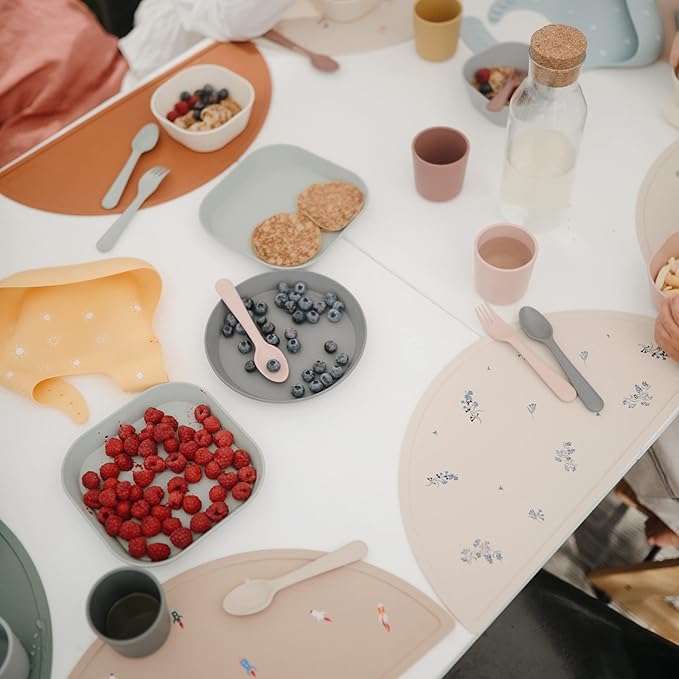 mushie Silicone Placemat for Kids | BPA-Free Non-Slip Design (Bows)