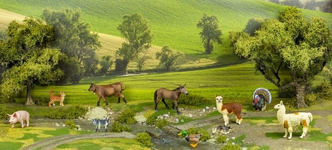 Safari Ltd. Llama Figurine - Hand-Painted Lifelike 4" Model Figure - Educational & Fun Toy for Boys, Girls & Kids Ages 3+